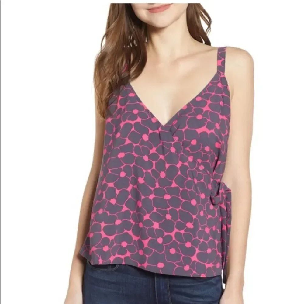 Chelsea28 Pink Floral Wrap Front Camisole size Medium - NEW